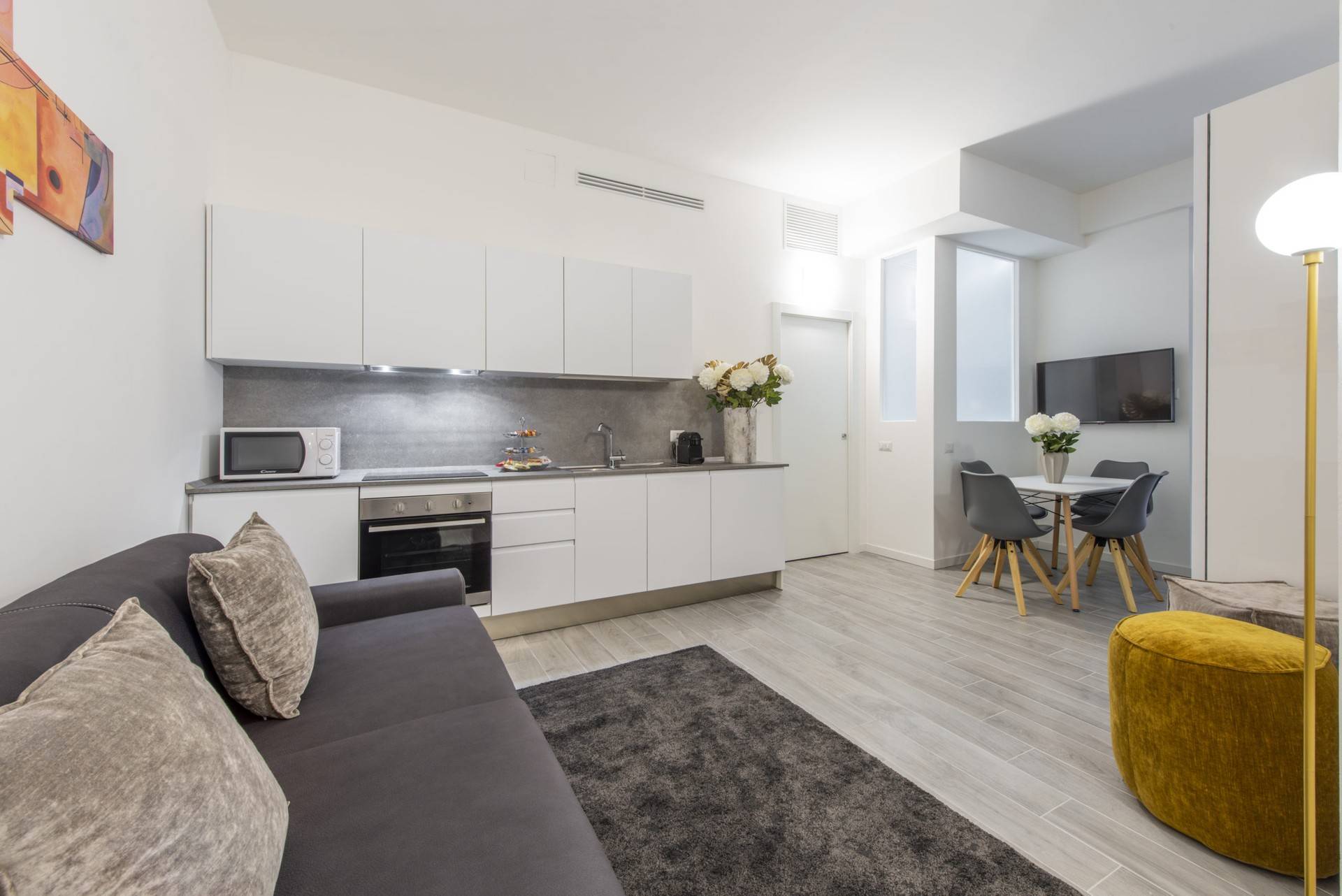 Cusani Suite I