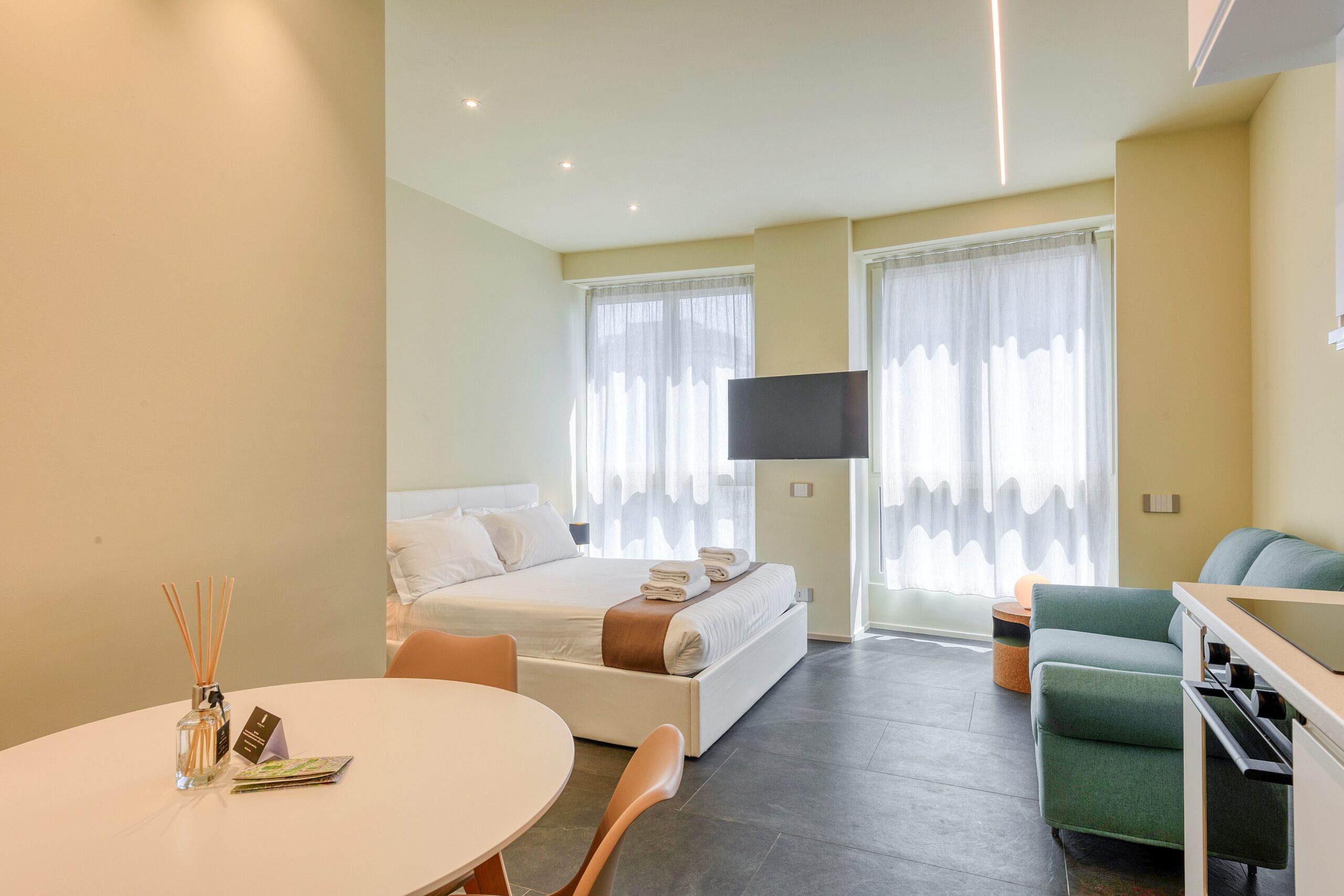 Suite Turati I